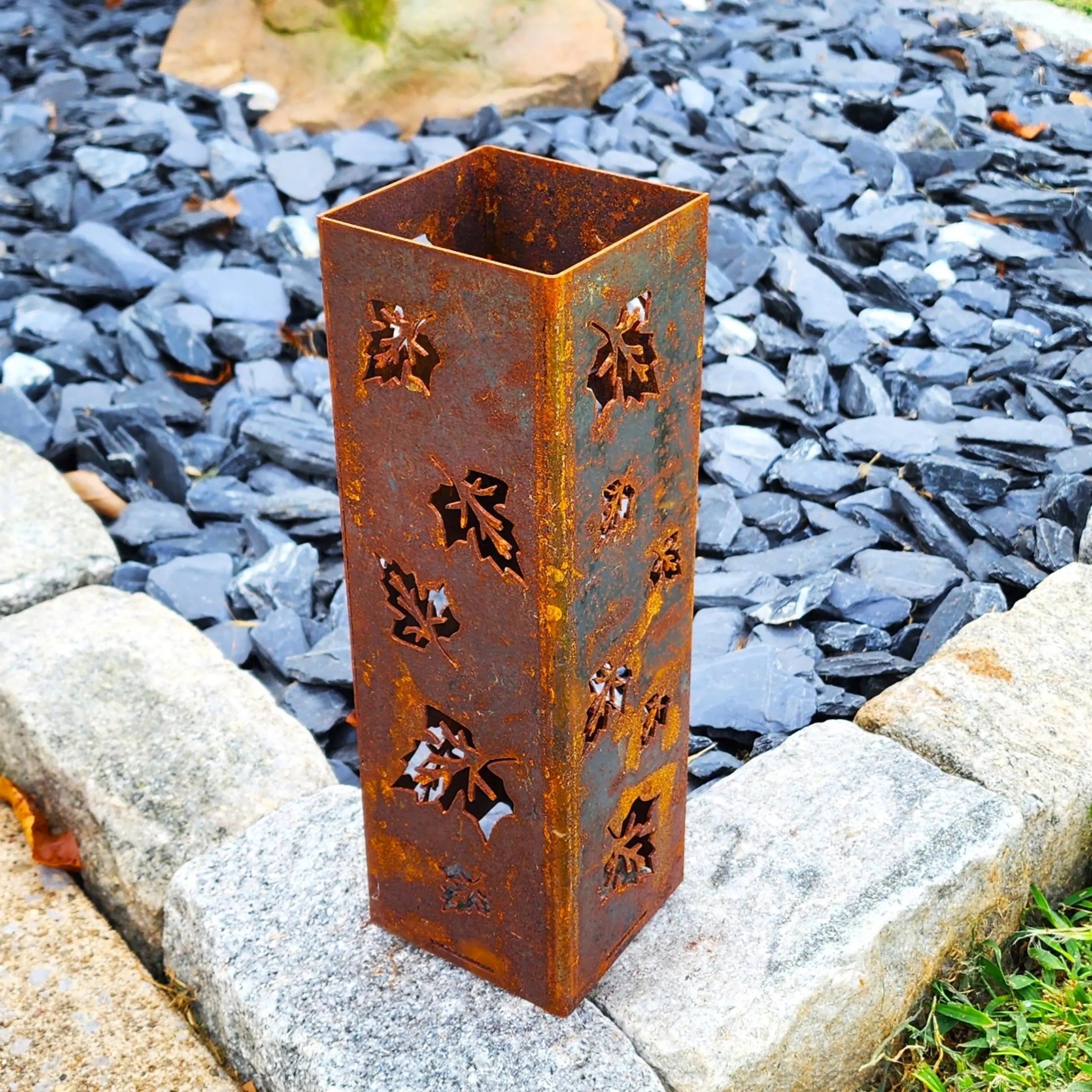 Autumn Leaves Metal Garden Column