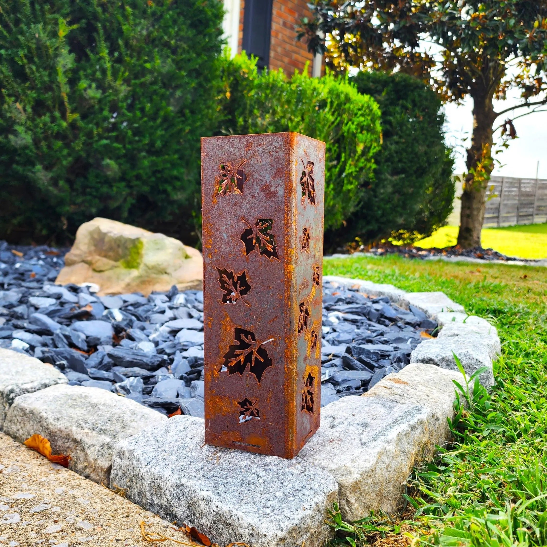 Autumn Leaves Metal Garden Column