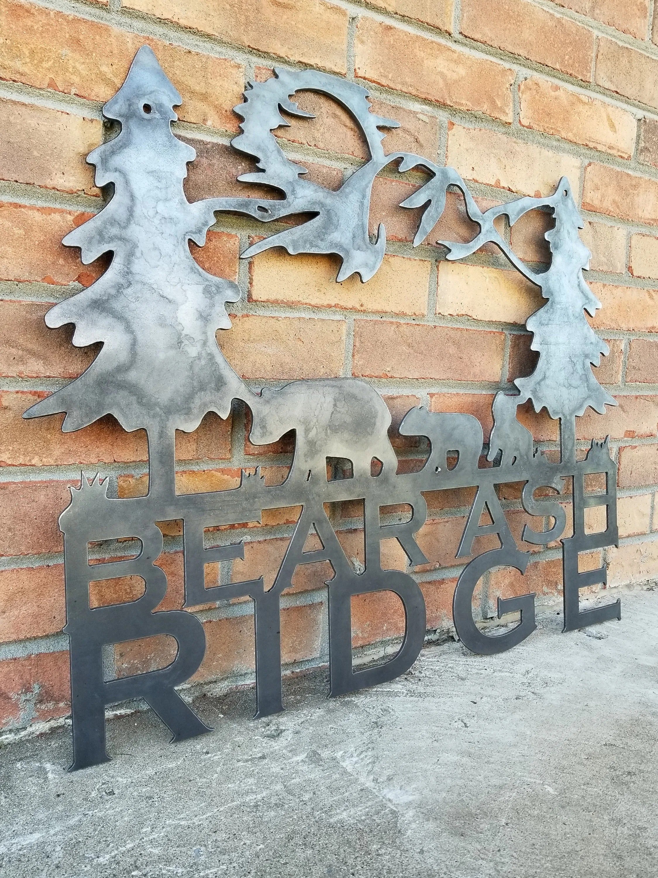 Mountain Bear Metal Wall Art – Rustic Cabin & Lodge Home Decor